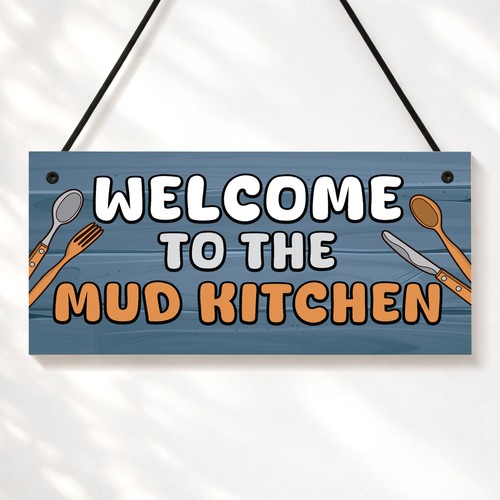 Mud kitchen welcome - welcome, play